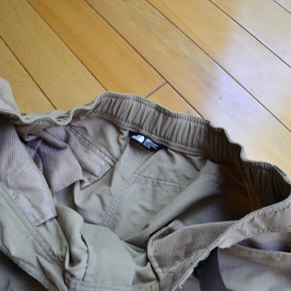 The North Face Convertible Cargo Pants/Shorts Men XL - Picture 7 of 13